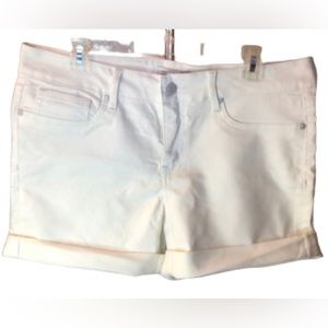 SEVEN7 JEANS WHITE DENIM SHORTS • Sz 14 • NWOT